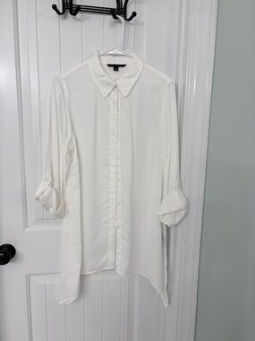 Zac & Rachel White Collared Button-Up Blouse